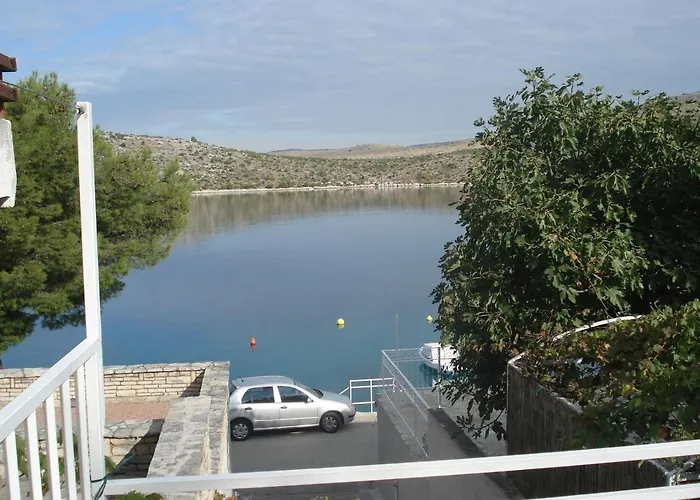 By The Sea Sparadici, - 18043